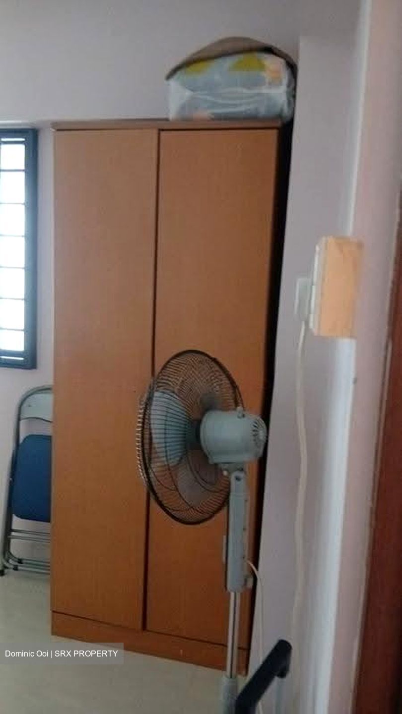 Blk 241 Bukit Batok East Avenue 5 (Bukit Batok), HDB 4 Rooms #627475351